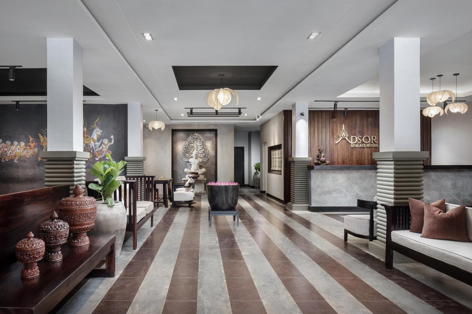 Apsor Palace Hotel Phnom Penh Esterno foto